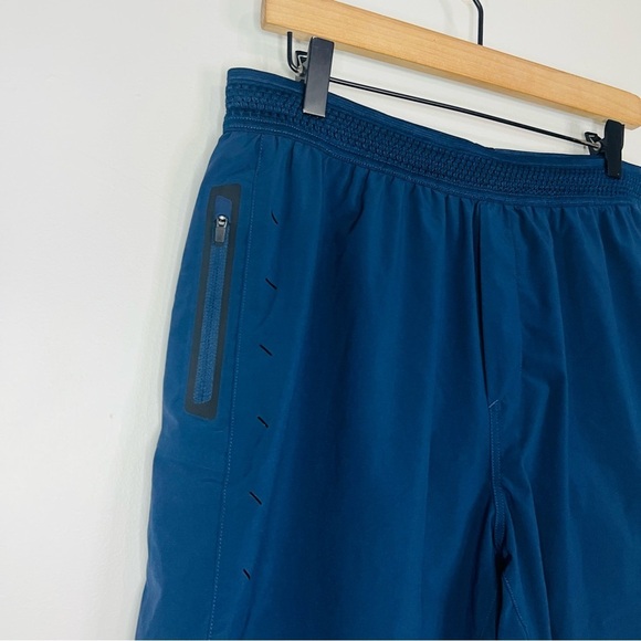 Ten Thousand Navy Lined Session Shorts XL 7in - Picture 5 of 8